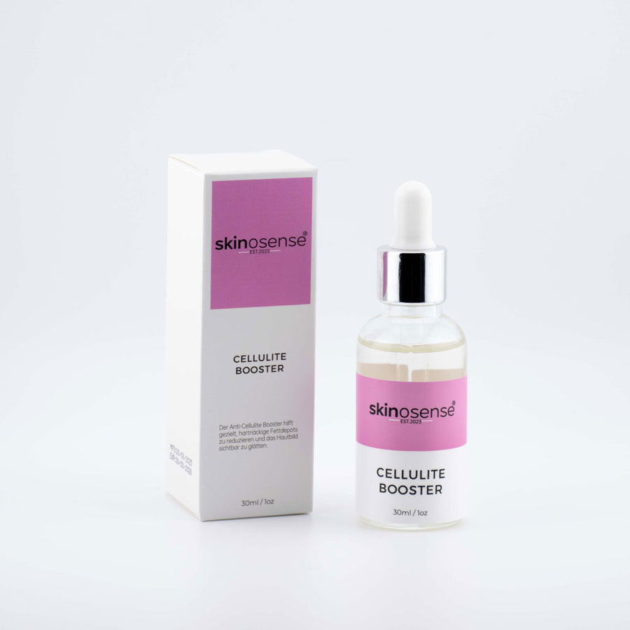 Cellulite Booster Serum von skinosense® in 30ml, Hautstraffung für Oberschenkel und Po, flasche mit Serum.