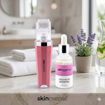 Cellulite Booster Set mit Dermaroller und 30ml Serum von skinosense® zur Hautstraffung an Oberschenkeln und Po.
