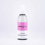 Desinfektionsmittel Spray 200ml von skinosense für Hydra Derma Roller und Microneedling Zubehör auf weißem Hintergrund.
