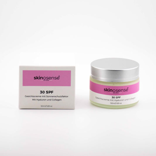 Gesichtscreme mit Sonnenschutz LSF 30 von skinosense, Anti-Aging Pflege mit Hyaluron und Kollagen, für gesunde Haut.