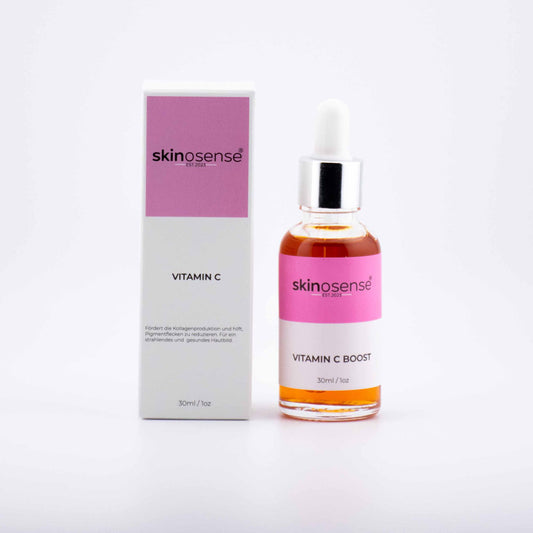Vitamin C Booster Serum von skinosense, 30ml, Anti-Aging-Gesichtsserum mit Glow-Effekt, flasche mit Pipette und helles Design